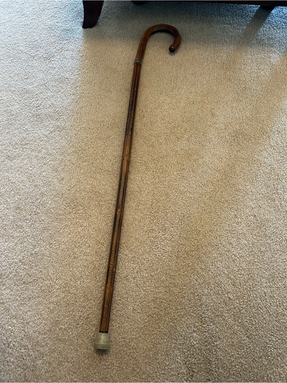 Curved-Handle Decorative Walking Cane in Brown